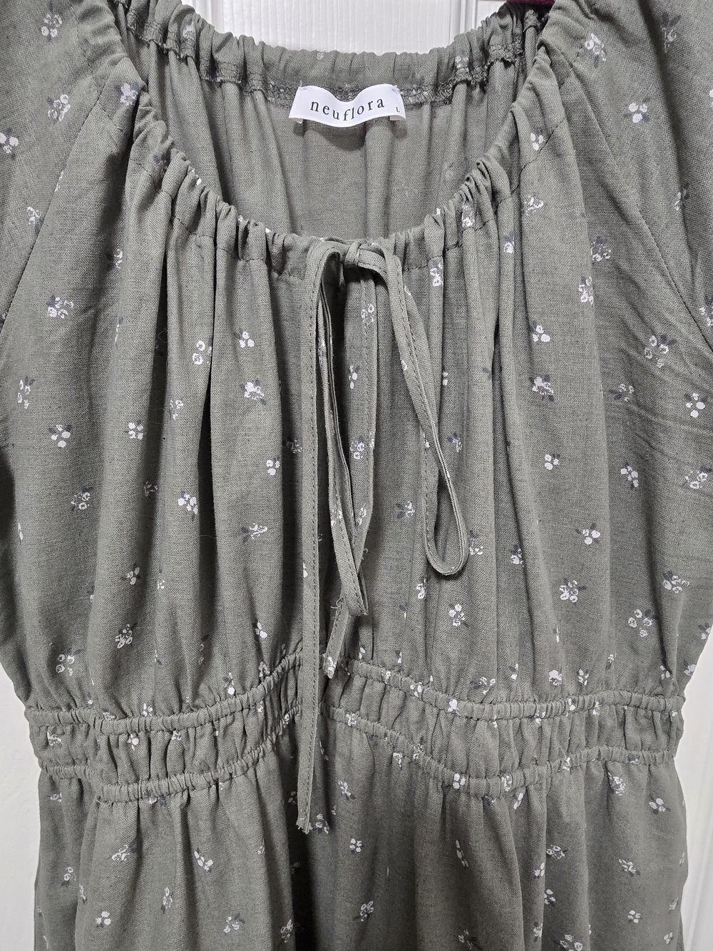 Neuflora Spring Hill Dress In Sage Floral Size Large - Picture 7 of 9